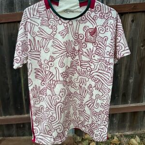 Replica Mexico jersey size large 🇲🇽🇲🇽🇲🇽🇲🇽🇲🇽